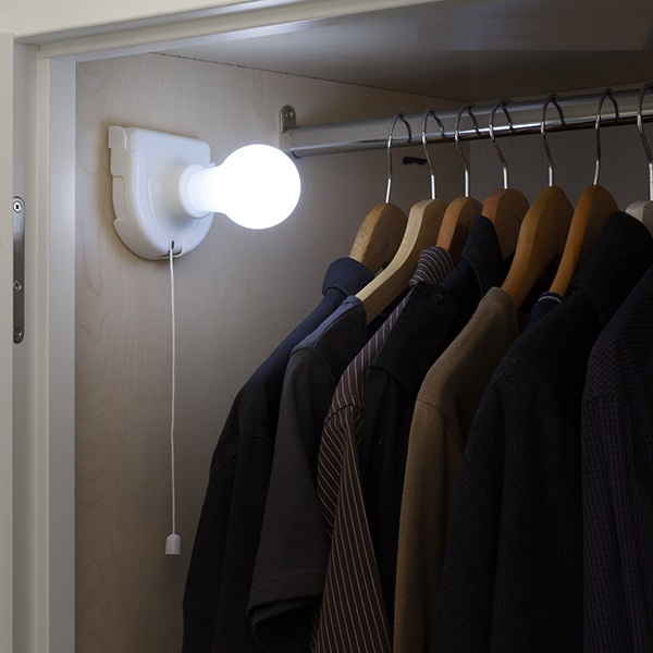 Přenosná LED Žárovka InnovaGoods Přenosná LED Žárovka InnovaGoods